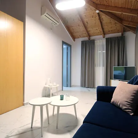 Luxury Pigeons Cave 4*
