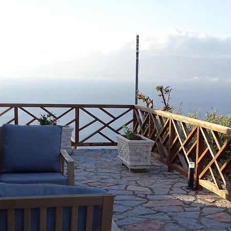 Luxury Pigeons Cave 4*
